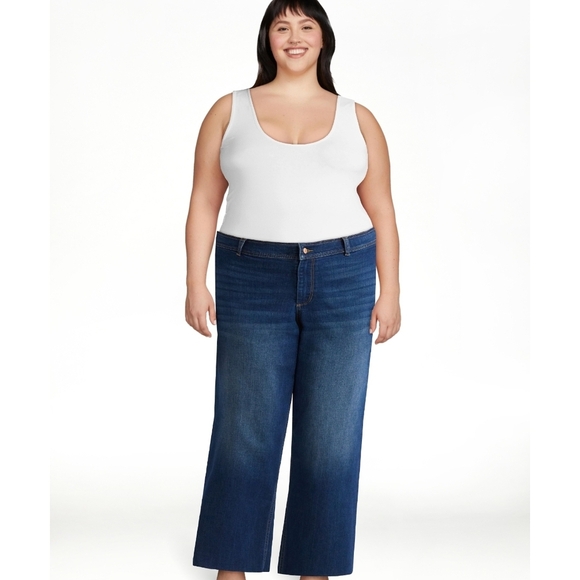 Sofia by Sofia Vergara Dark Blue Flare Jeans - Picture 5 of 7